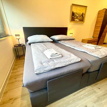 Neu Schwarzwald Zimmer Am Schloessle Goldstadt Πφορτζχάιμ Εξωτερικό φωτογραφία