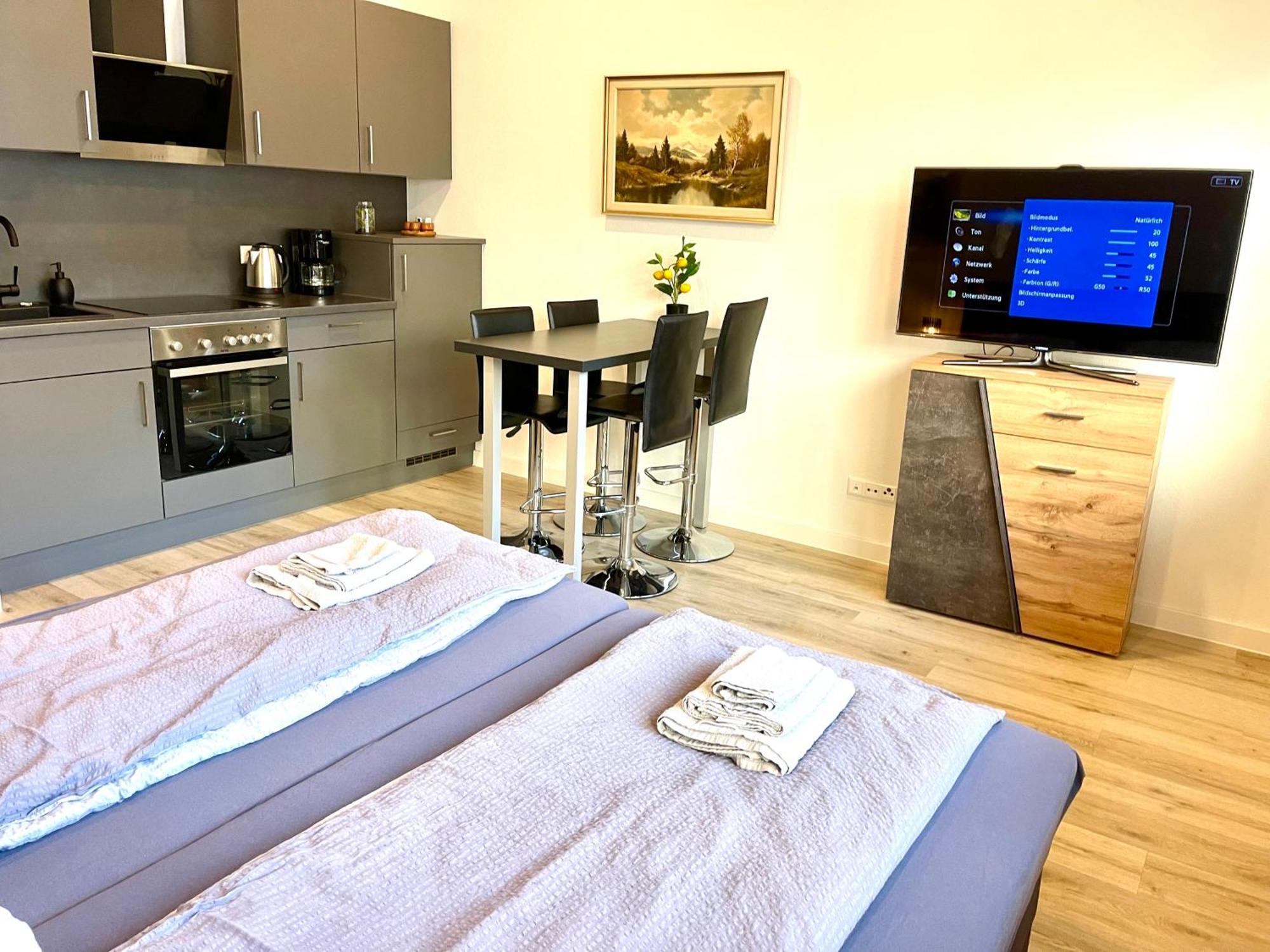 Neu Schwarzwald Zimmer Am Schloessle Goldstadt Πφορτζχάιμ Εξωτερικό φωτογραφία
